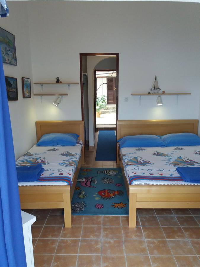 Apartment "I Love Njivice" แฮร์เซ็ก-โนวี ภายนอก รูปภาพ